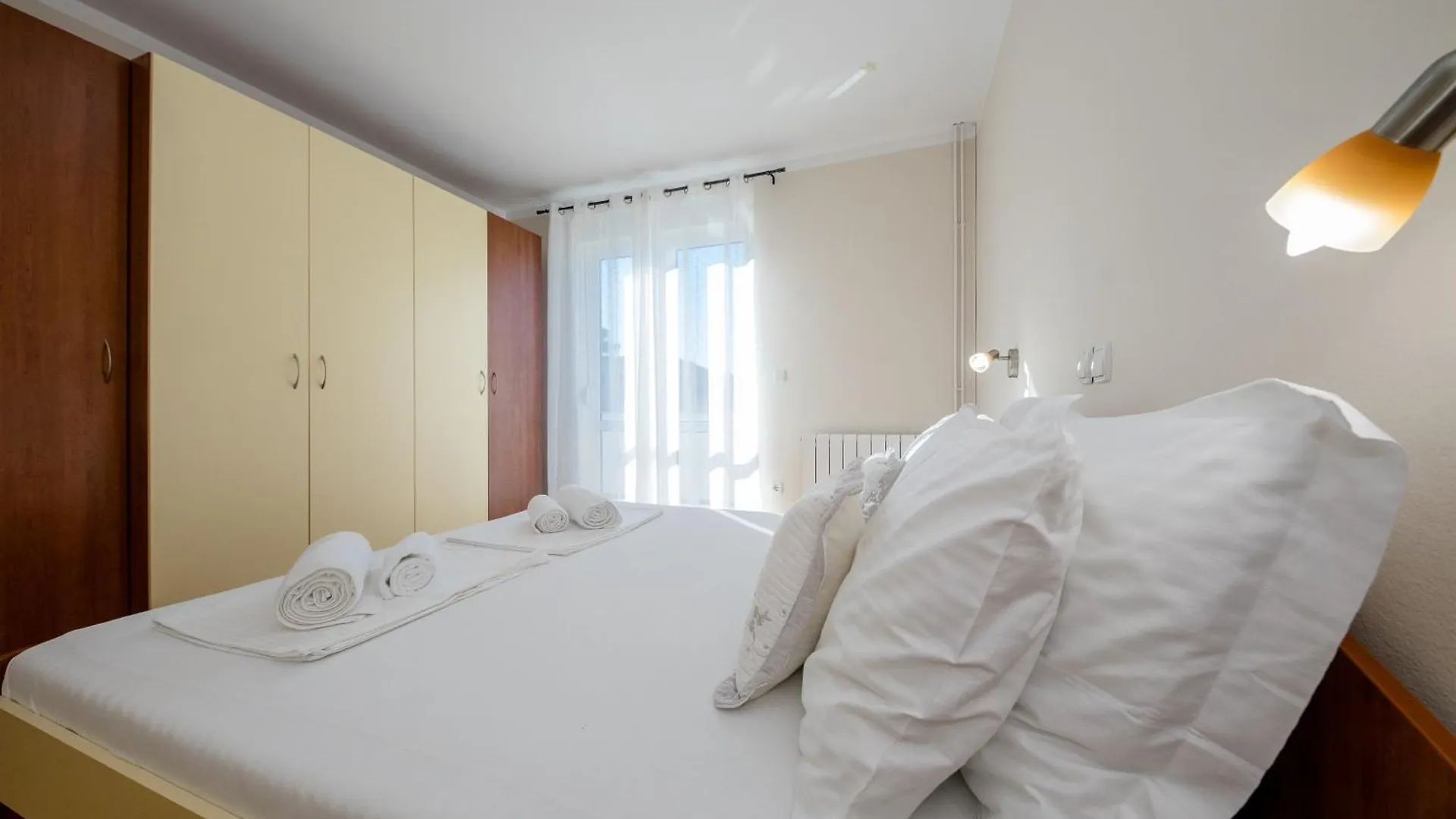Ania Apartment Rab Town