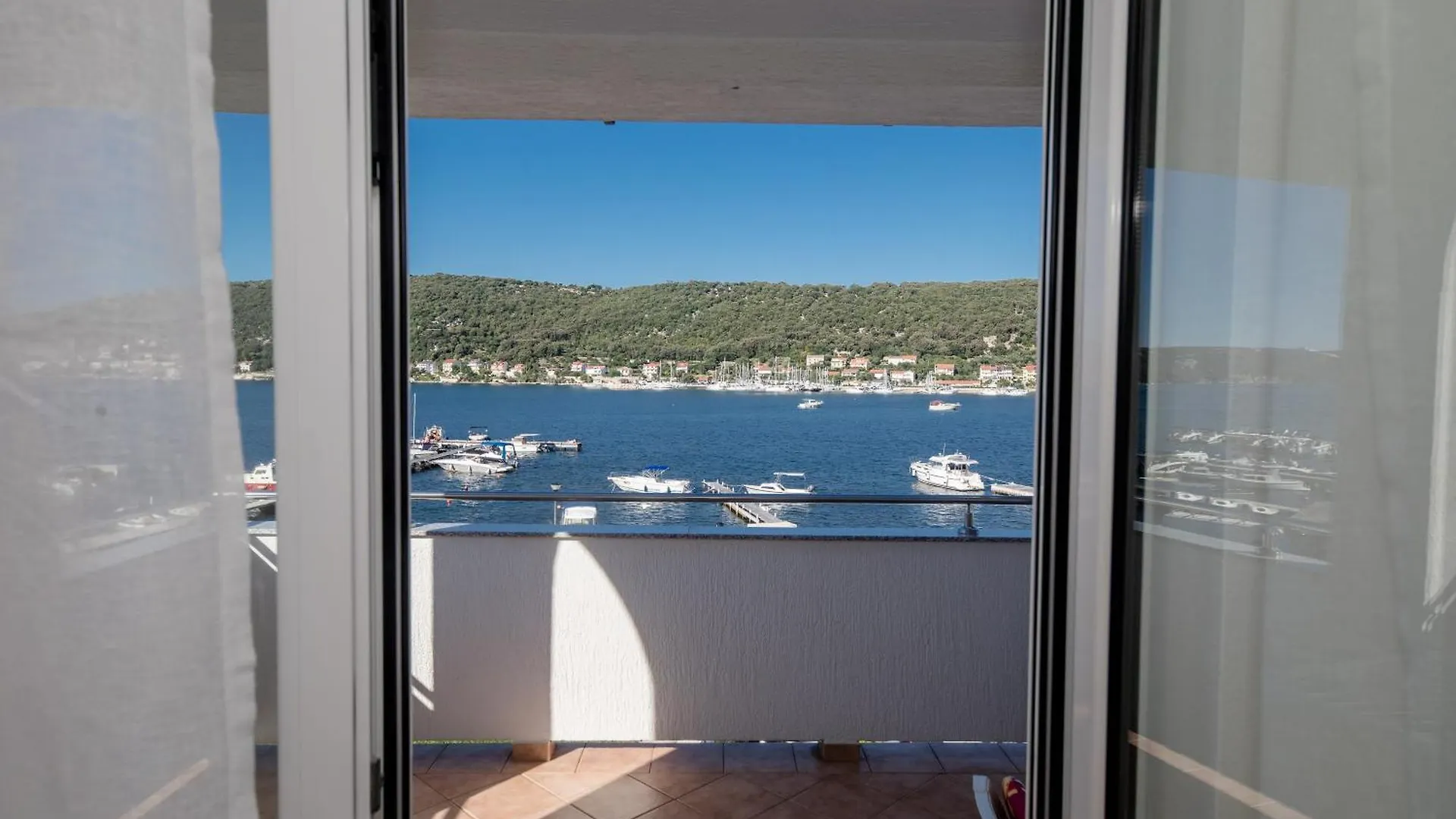 Ania Apartment Rab Town
