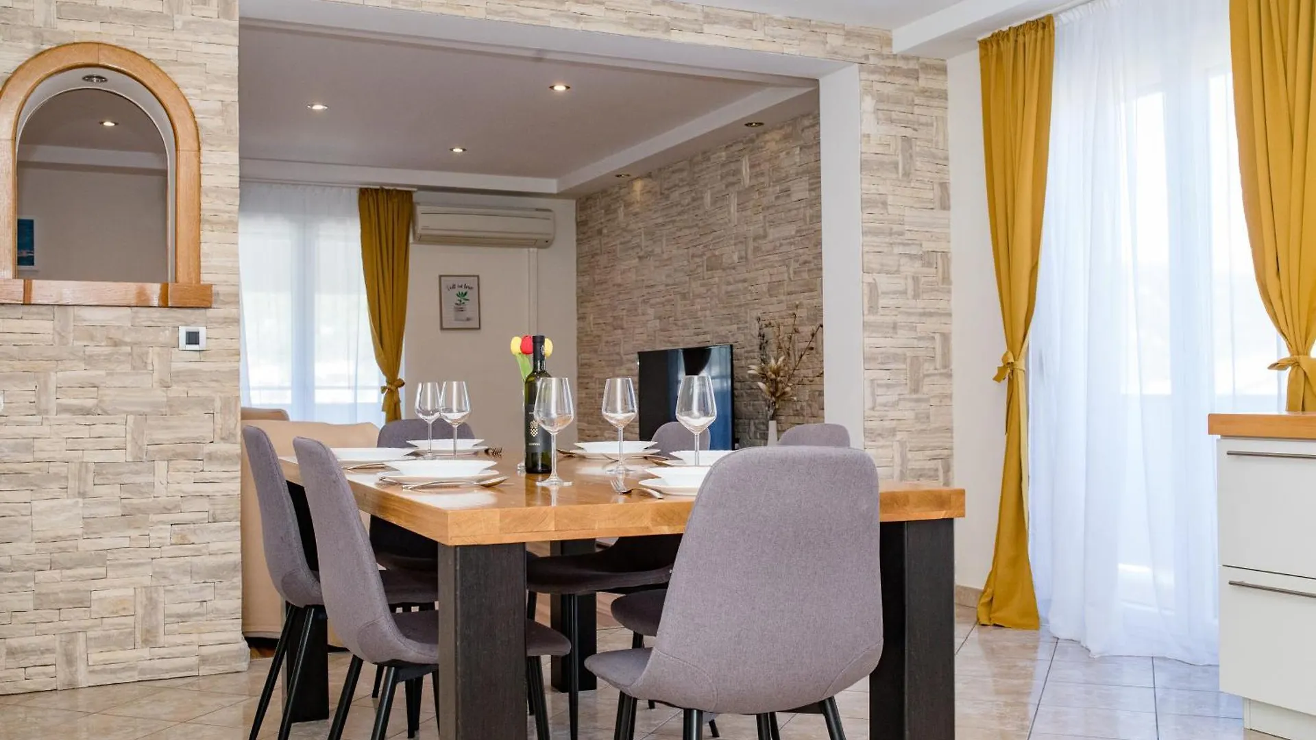 Ania Apartment Rab Town